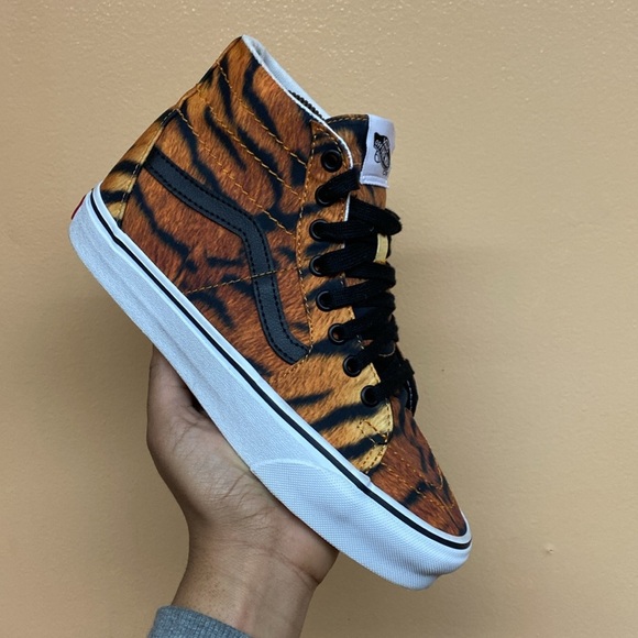 Vans Sk8 HI “Tiger Print” - Picture 8 of 16